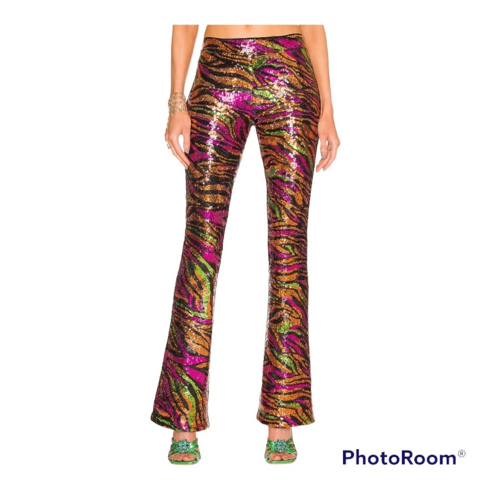 NWT Dundas Jerry Flare Pants in Black Zebra